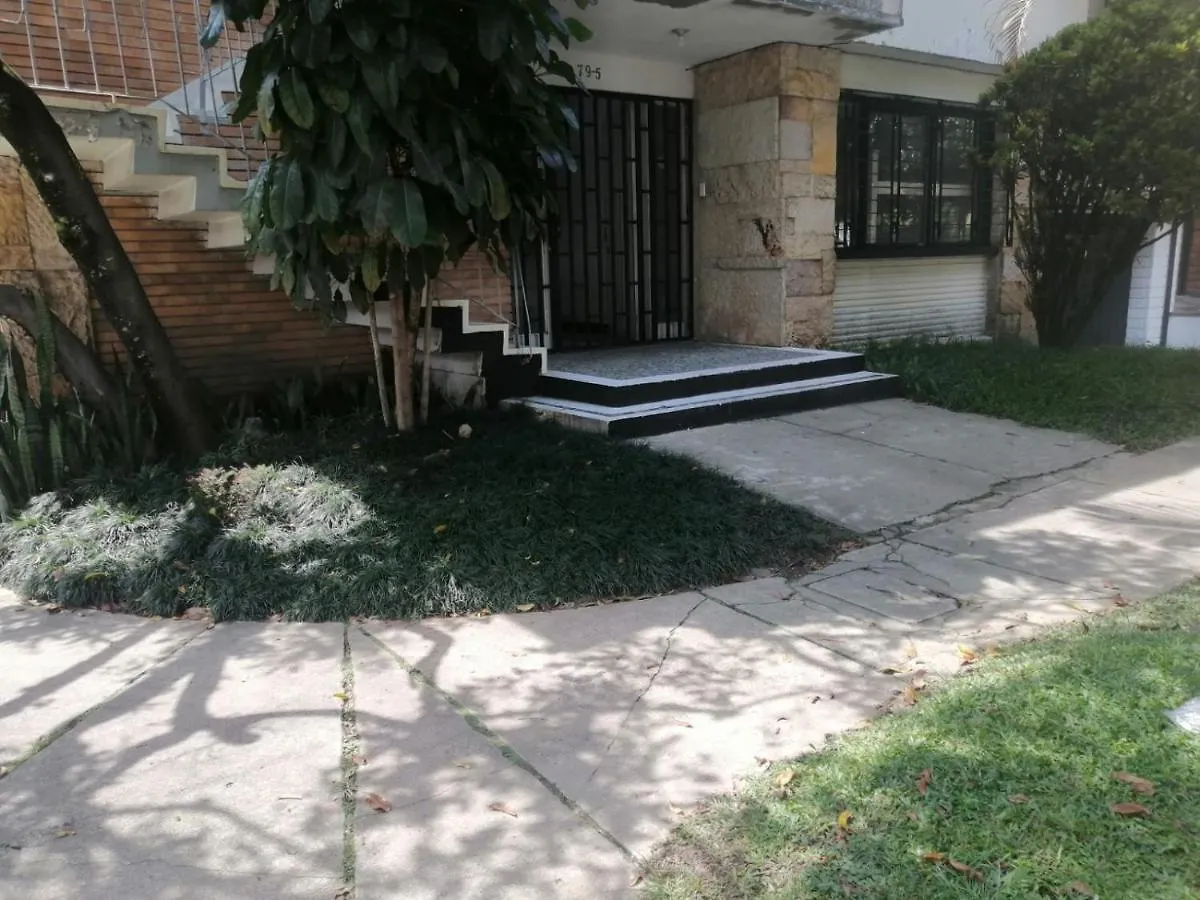 Ayenda Hostal Los Colores Медельин Колумбия