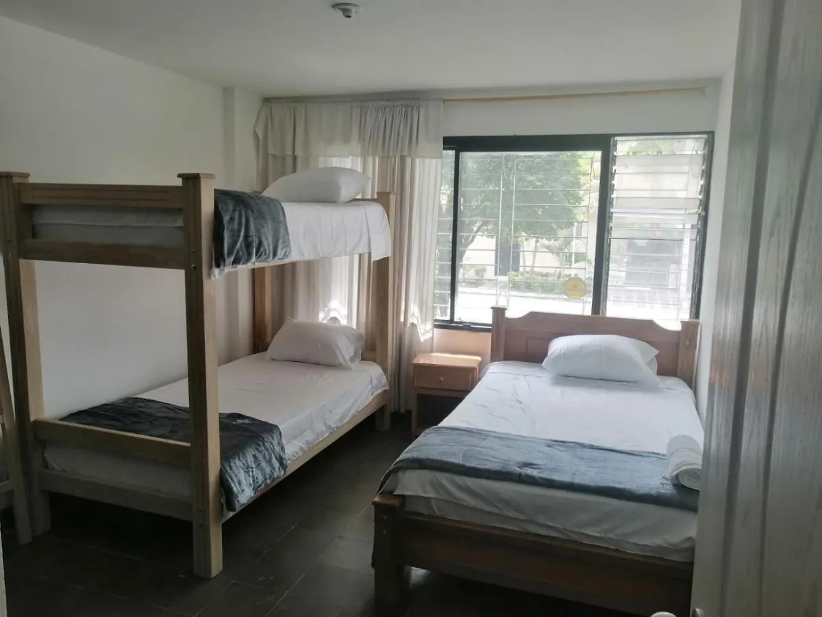 Гостевой дом Ayenda Hostal Los Colores Медельин